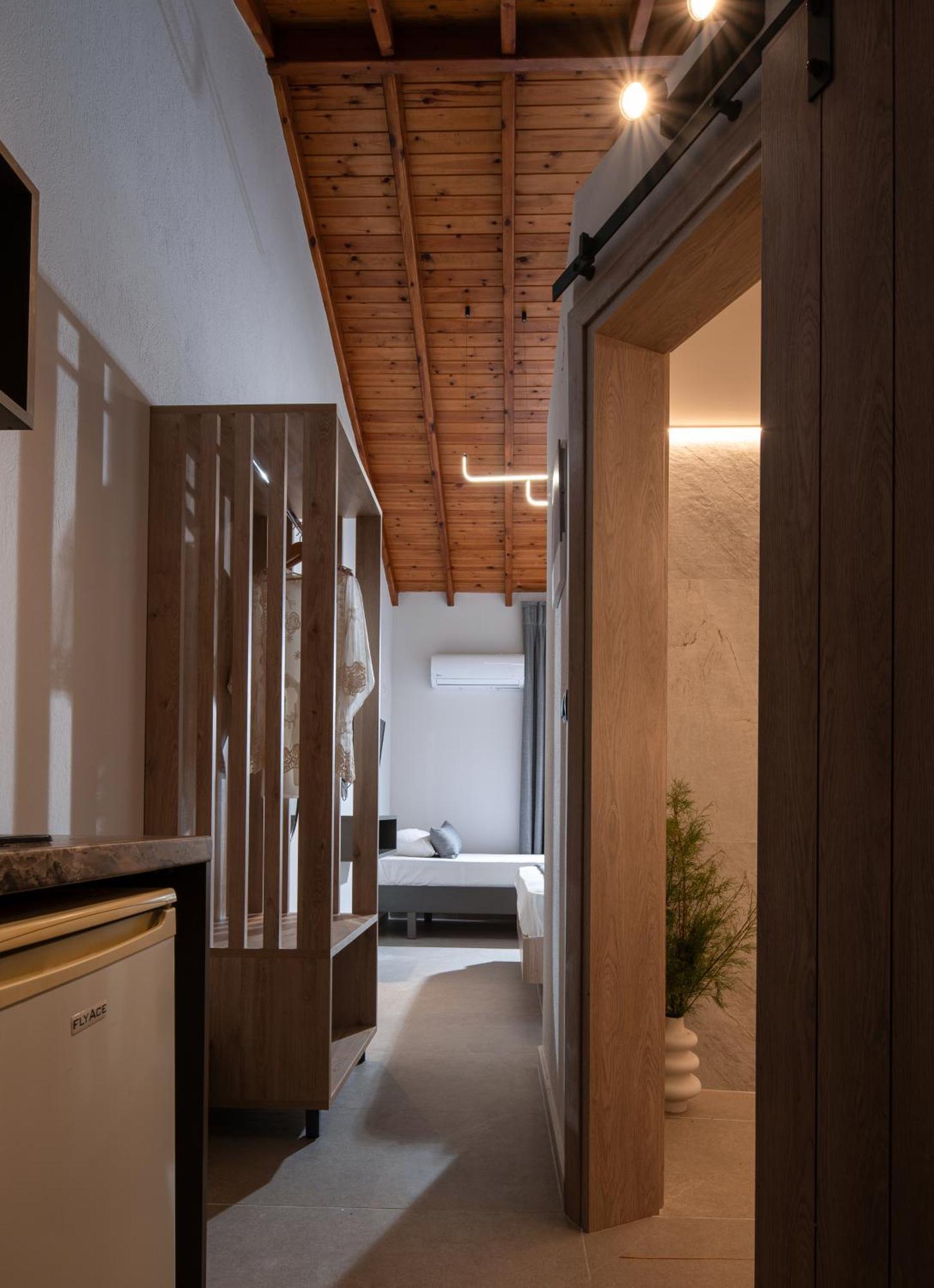 Erifili At Sarti Beach Apartments & Studios ภายนอก รูปภาพ