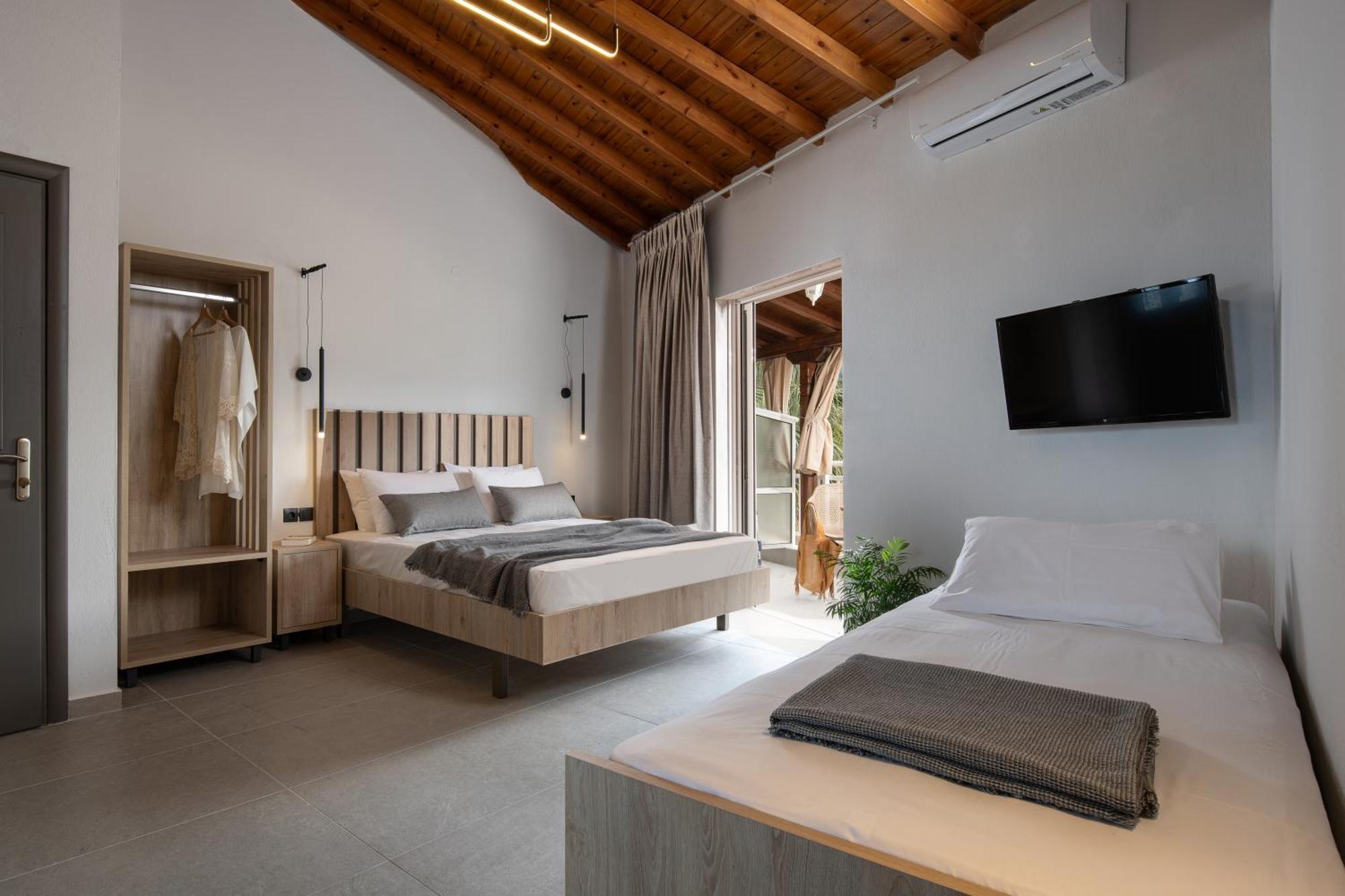 Erifili At Sarti Beach Apartments & Studios ภายนอก รูปภาพ